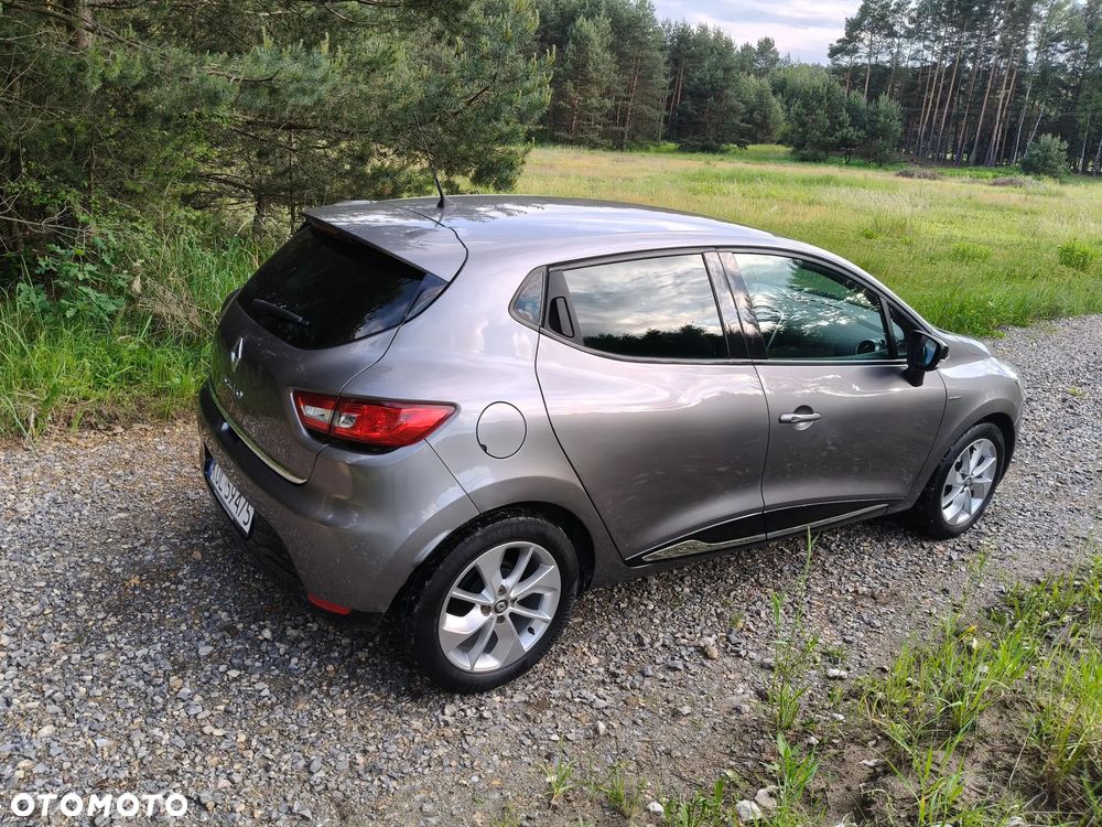 Renault Clio 1.2 16V Limited - 6