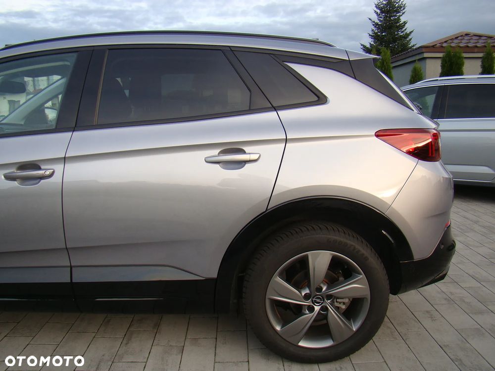 Opel Grandland 1.2 DI Automatik GS Line - 8
