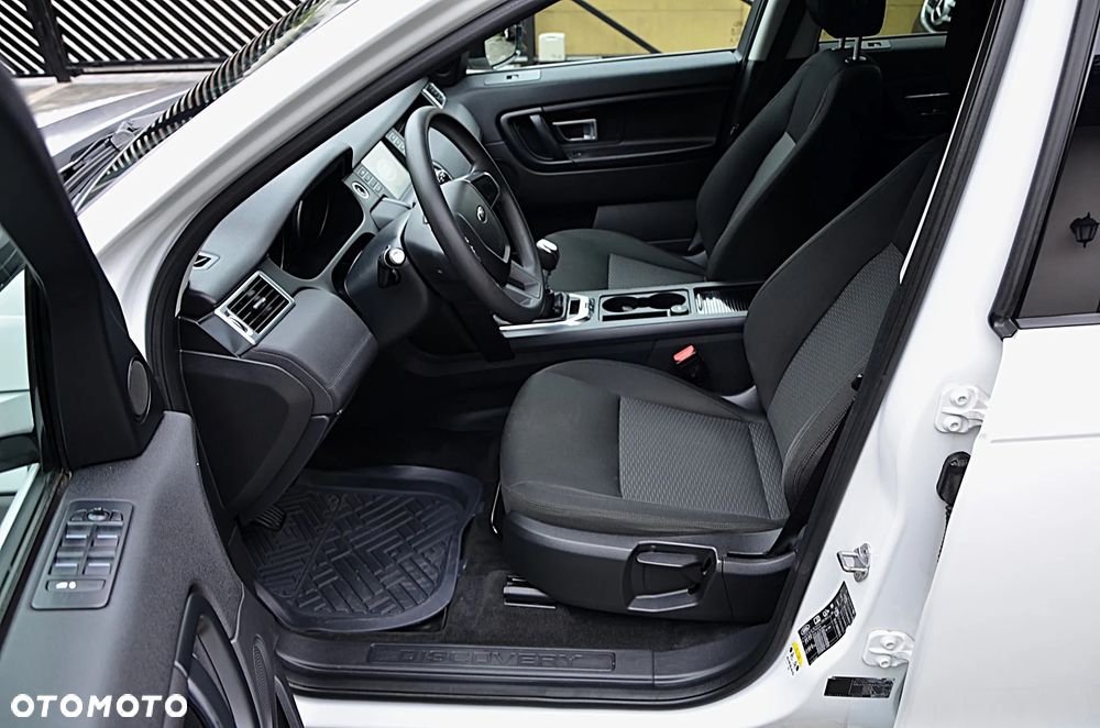 Land Rover Discovery Sport 2.0 TD4 SE - 13