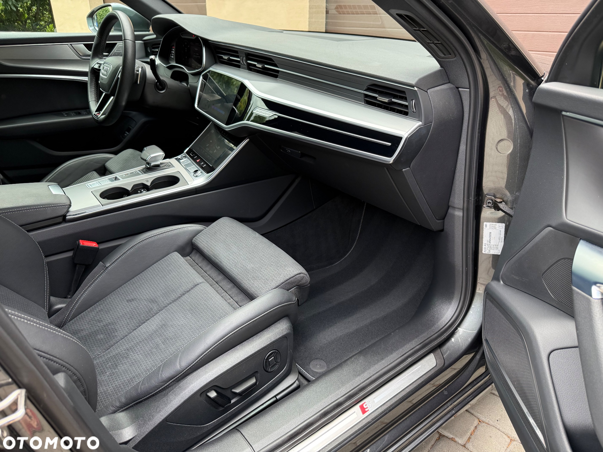 Audi A6 - 33