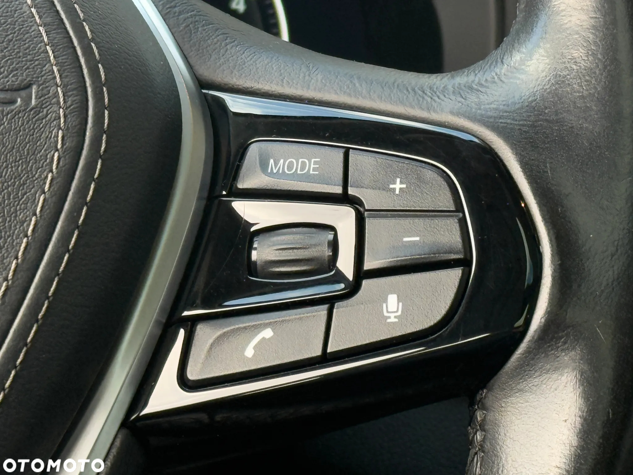 BMW Seria 5 520d xDrive Luxury Line - 18