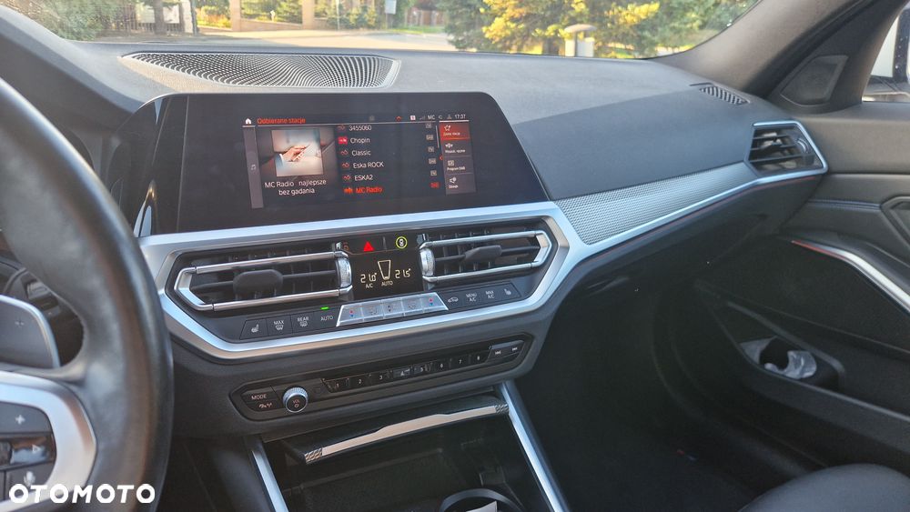 BMW Seria 3 330d MHEV M Sport sport - 17