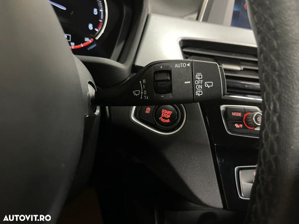 BMW X1 sDrive18d AT - 25