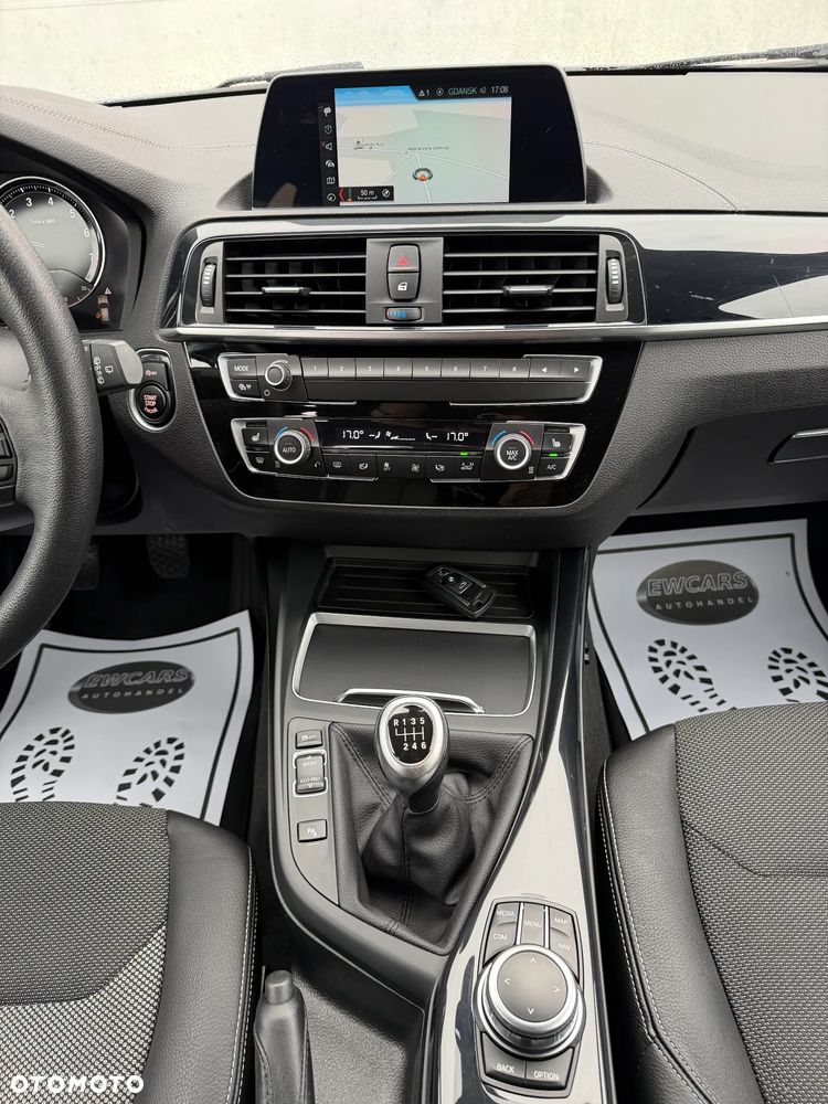 BMW Seria 1 118i - 10