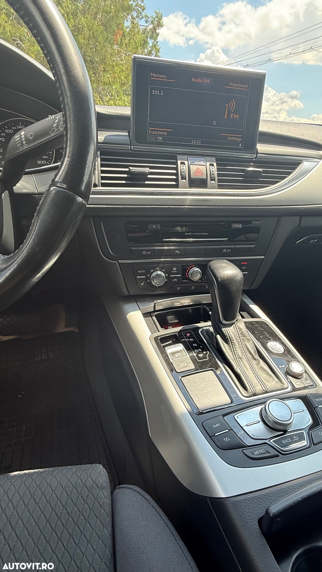 Audi A6 Avant 2.0 TDI Ultra S tronic - 9