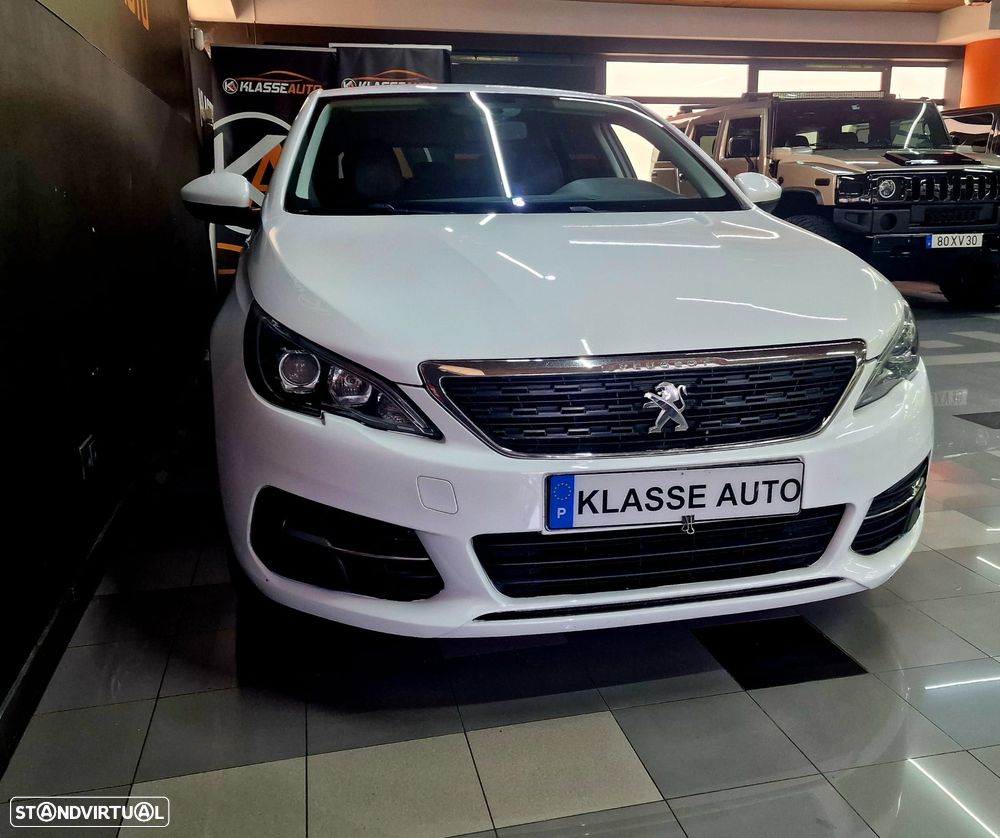 Peugeot 308 SW BlueHDi 130 Stop & Start Allure Pack - 4
