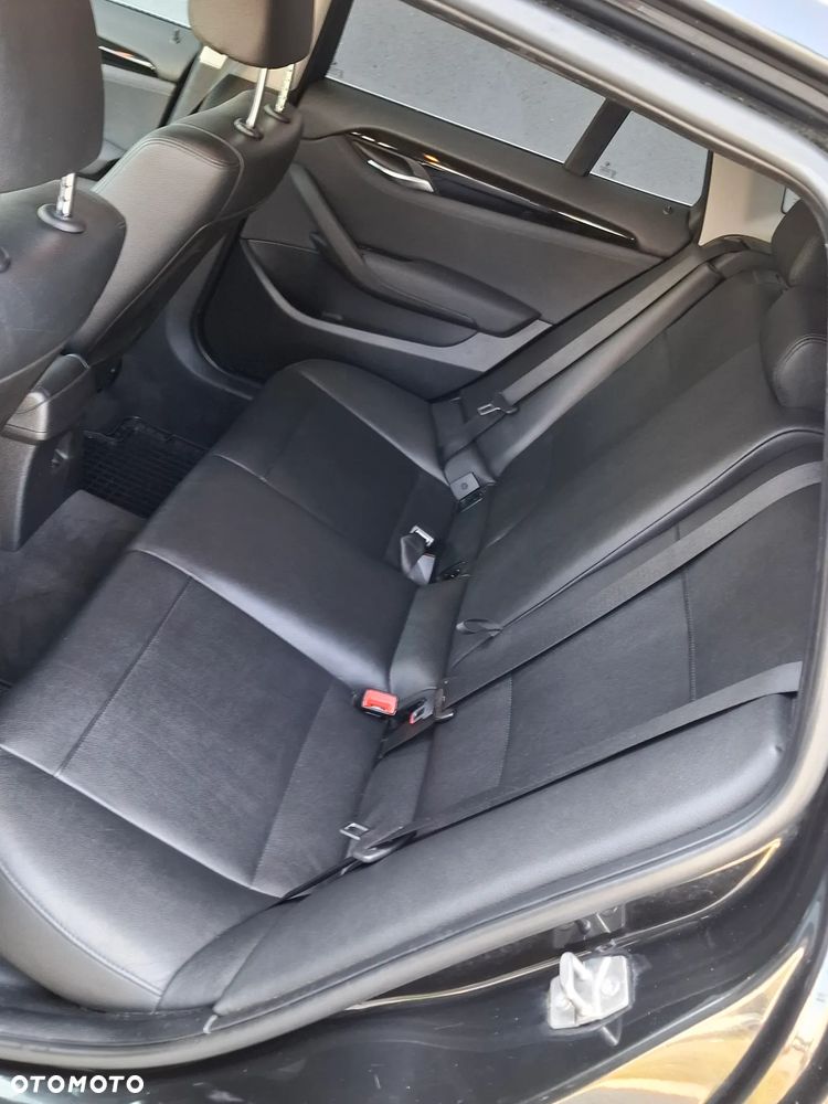 BMW X1 xDrive23d - 15