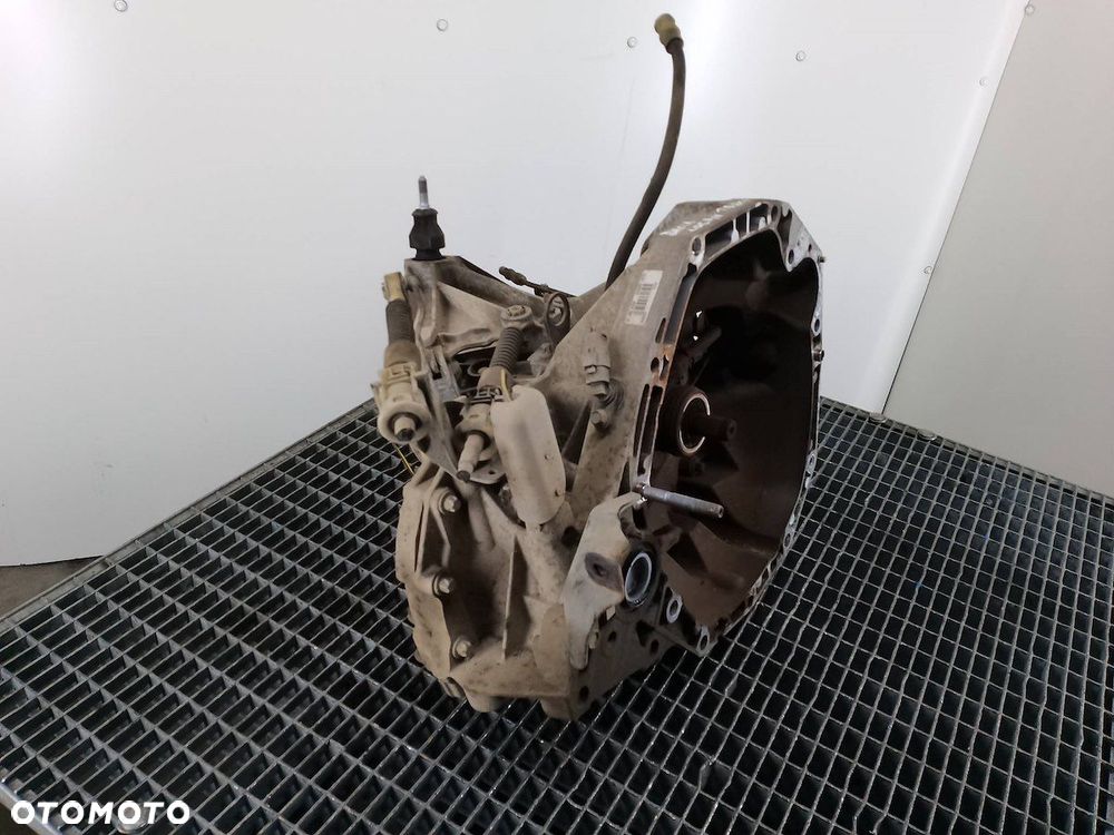 SKRZYNIA BIEGÓW MANUALNA DACIA LOGAN JRQ K9GF 1.5 DCI - 3
