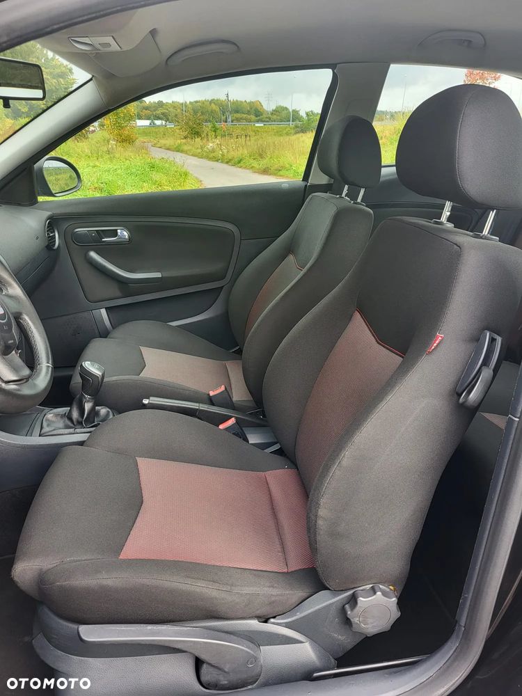 Seat Ibiza SC 1.4 16V Style - 30