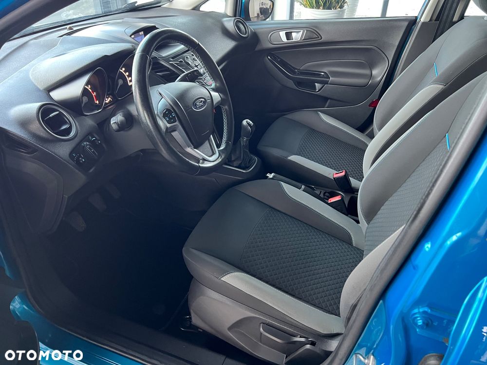 Ford Fiesta - 11