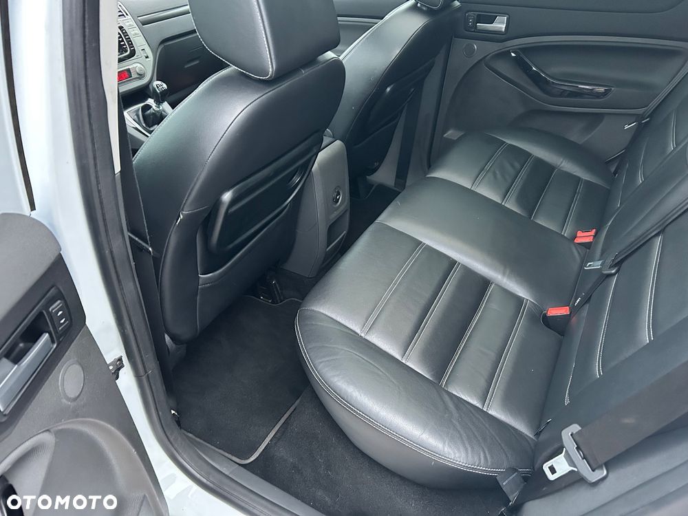 Ford Kuga 2.0 TDCi 4WD Titanium - 18