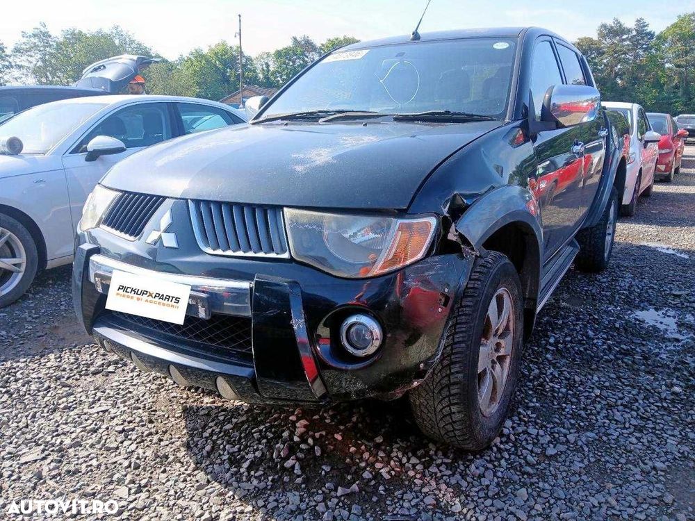Dezmembrez Mitsubishi L200 2.5 Diesel 2007 - 1