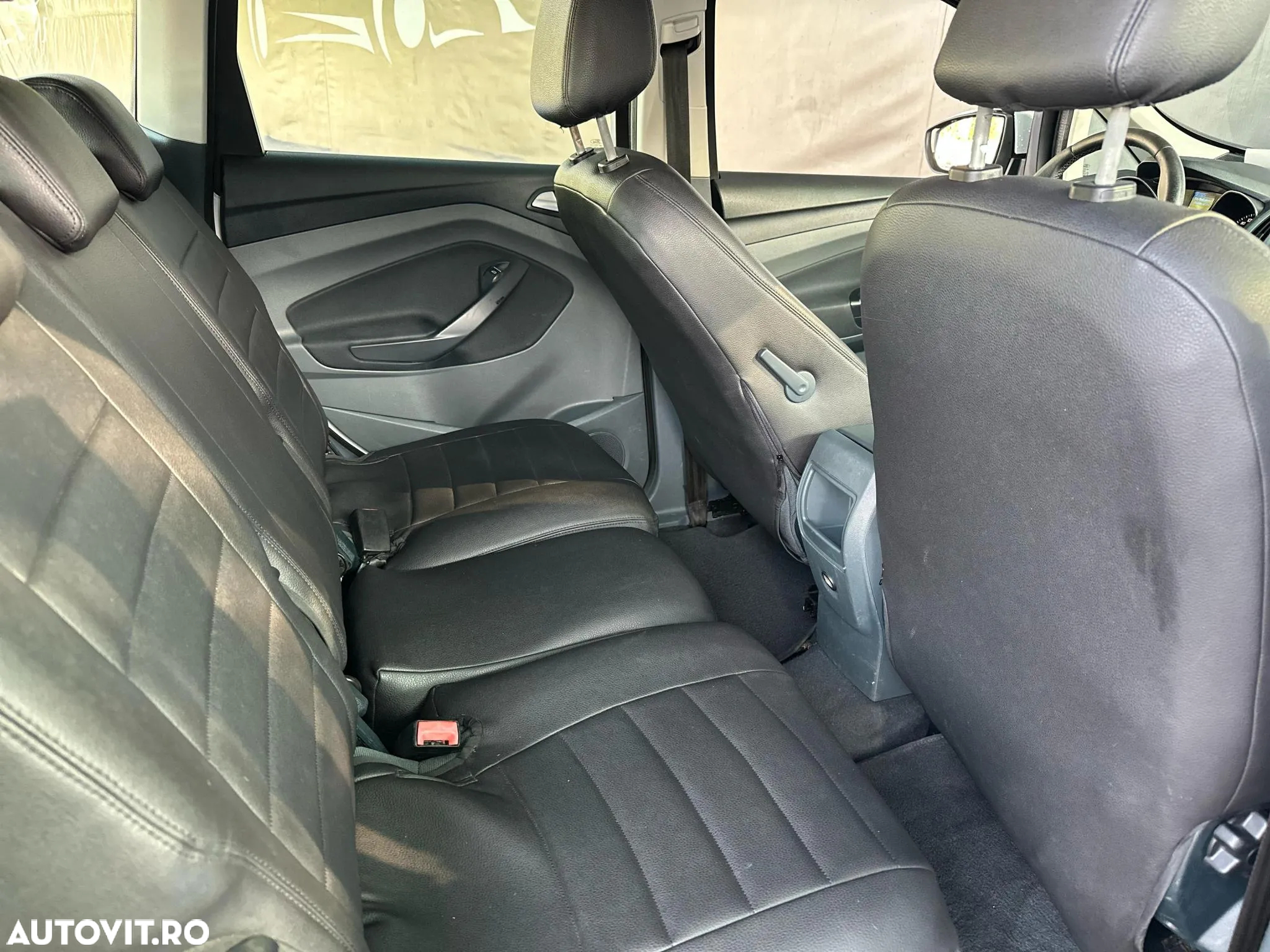 Ford C-Max - 8