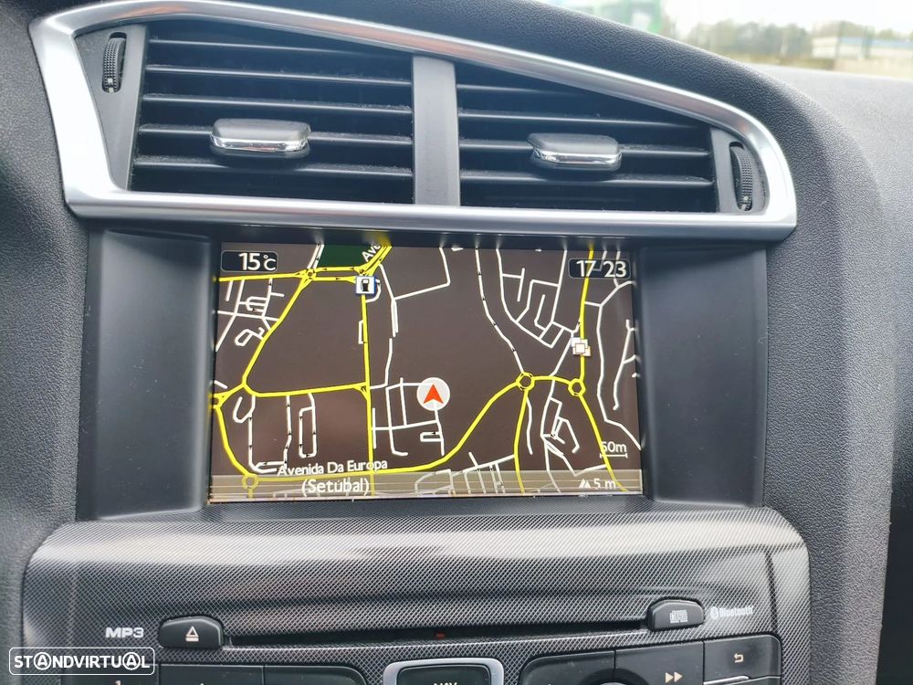 Citroën C4 HDi 90 Tendance - 12