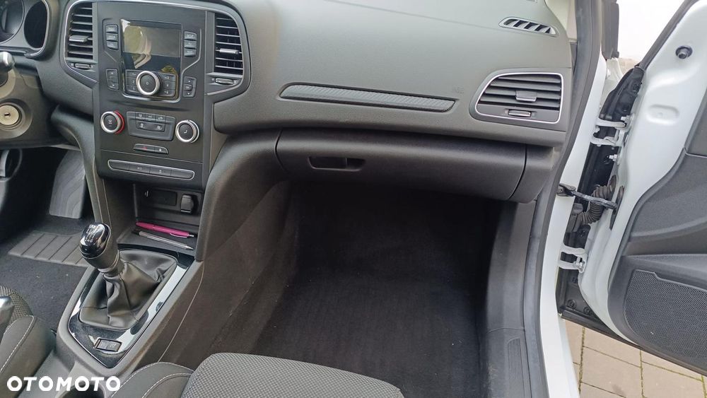 Renault Megane 1.3 TCe FAP Business - 6