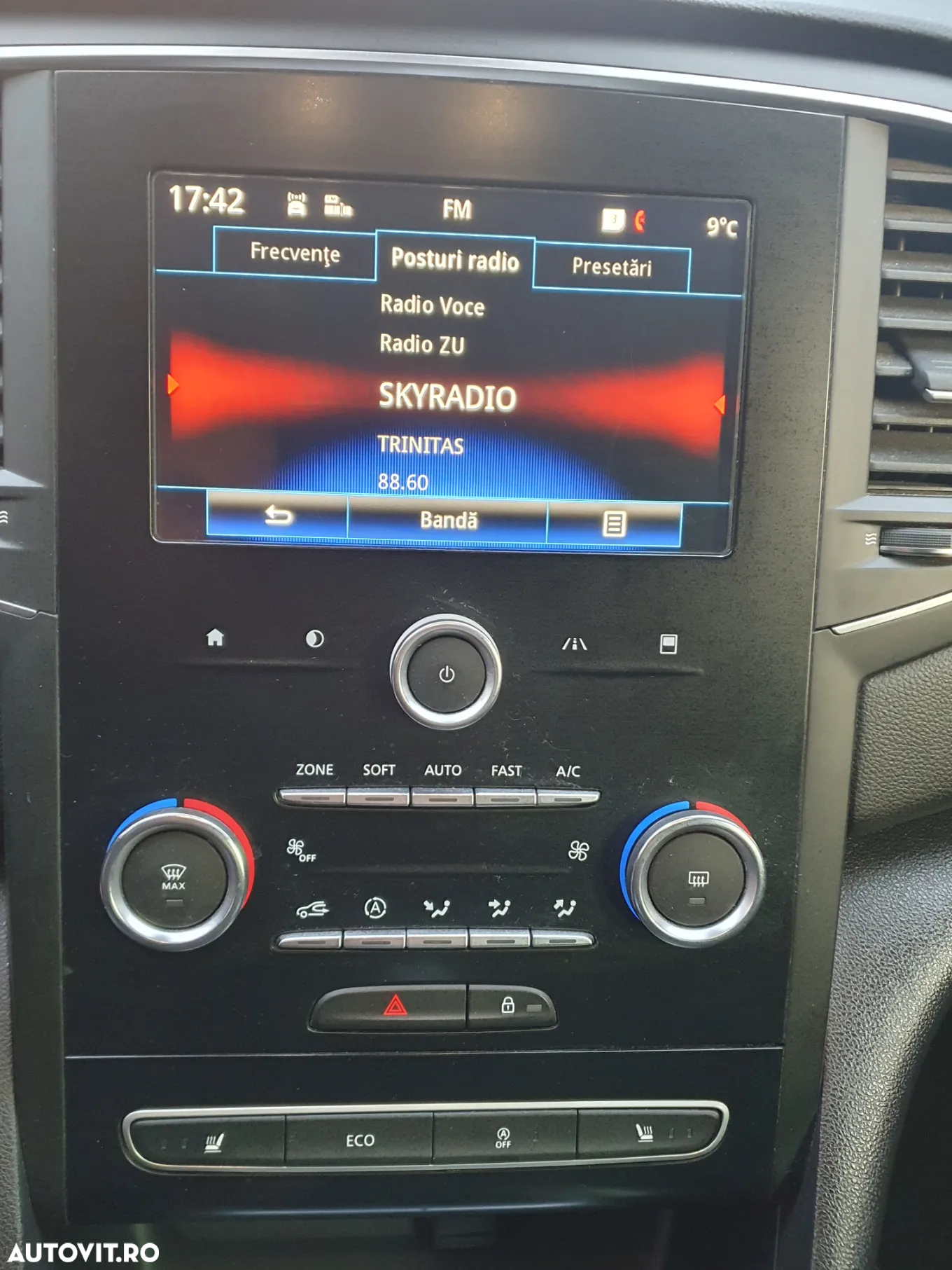 Renault Megane ENERGY dCi 110 BUSINESS - 9