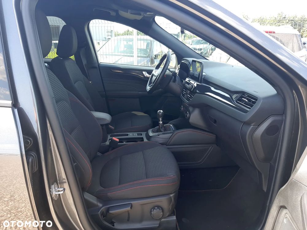 Ford Kuga 1.5 EcoBoost FWD ST-Line - 19
