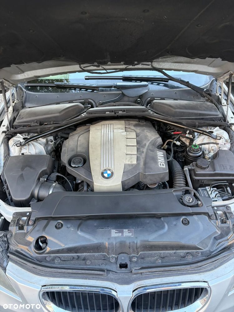 BMW Seria 5 520d - 17