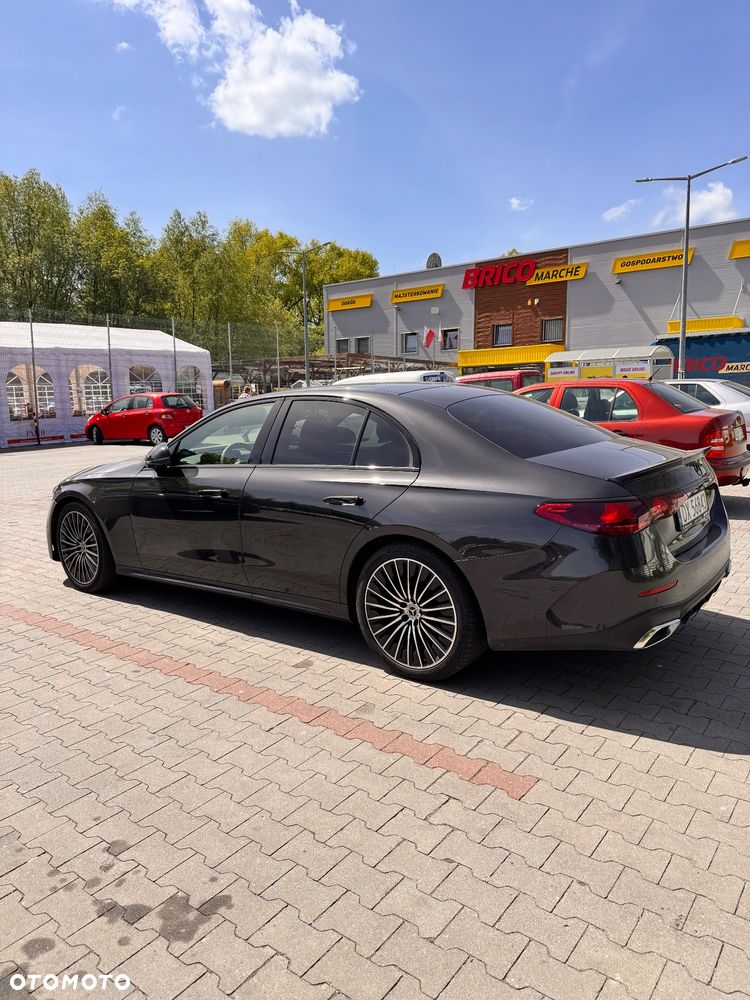 Mercedes-Benz Klasa E 220 d 4Matic 9G-TRONIC AMG Line NIGHT Edition - 14