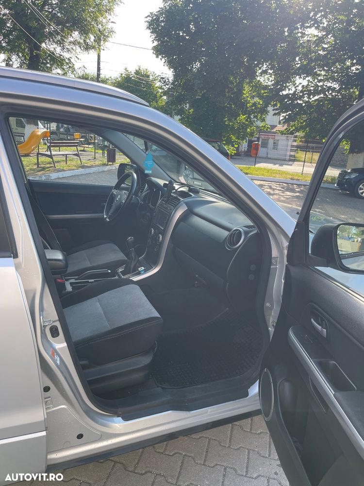 Suzuki Grand Vitara 1.9 DDIS JLX Navi - 15