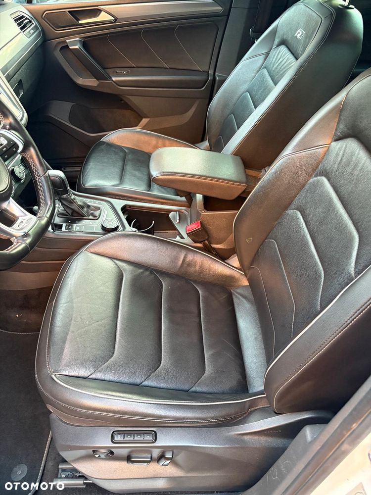 Volkswagen Tiguan - 11