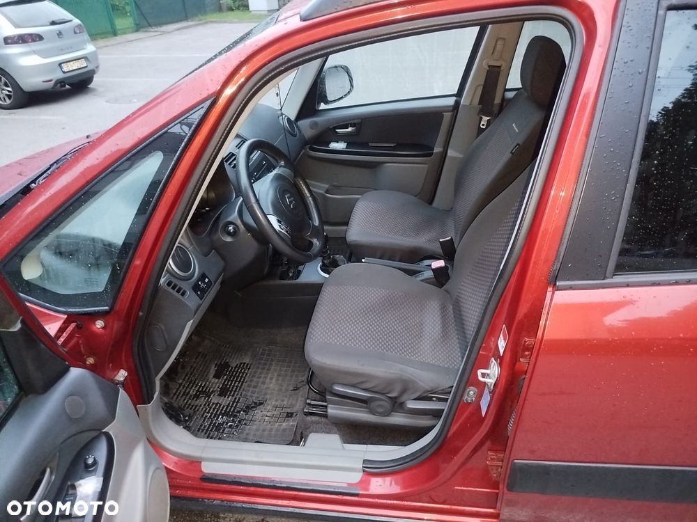 Suzuki SX4 1.9 DDiS 4WD GS / Premium - 7