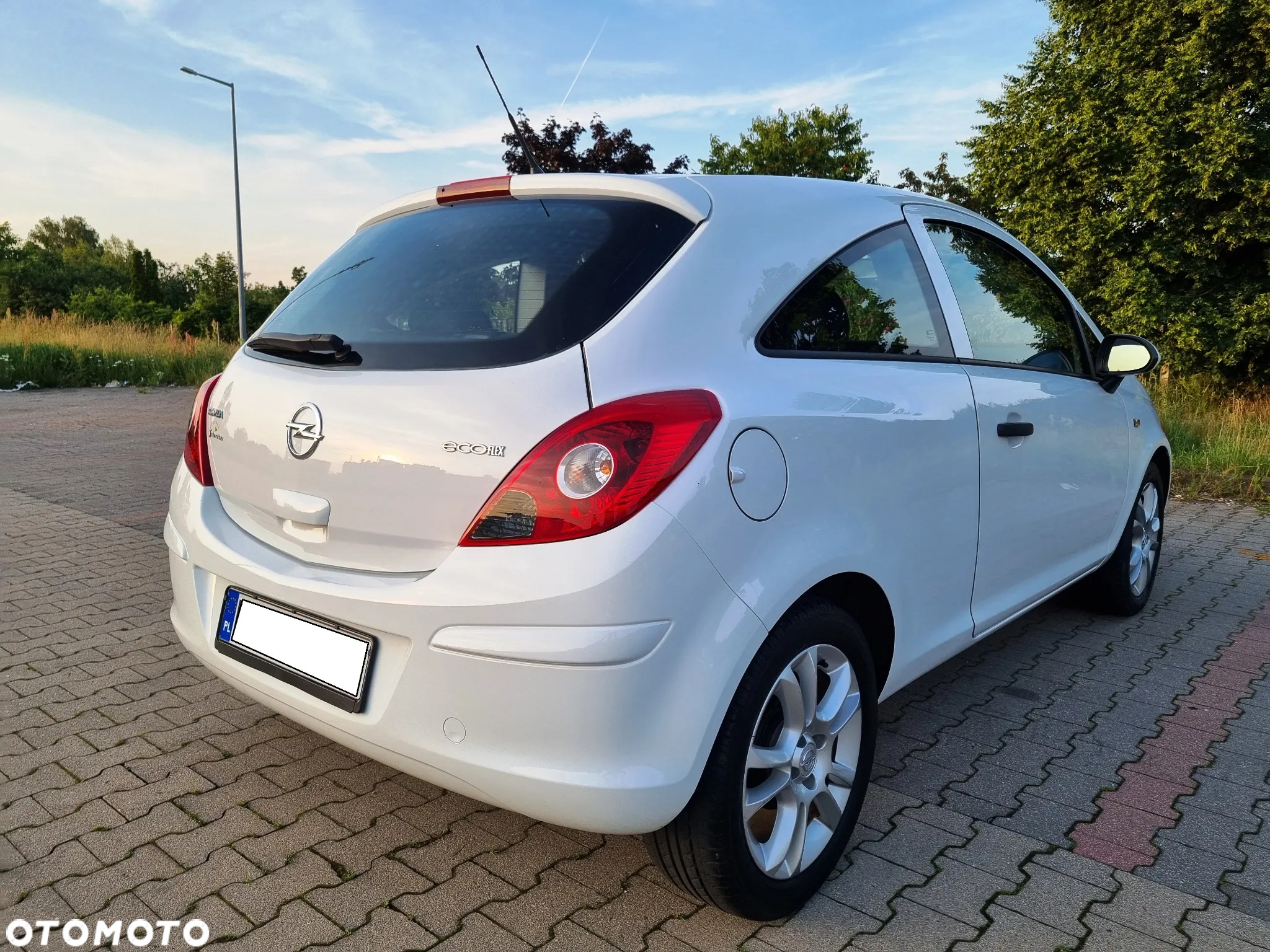 Opel Corsa 1.2 16V Color Edition - 5