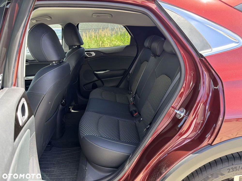 Kia XCeed 1.6 T-GDI Business Line DCT - 15