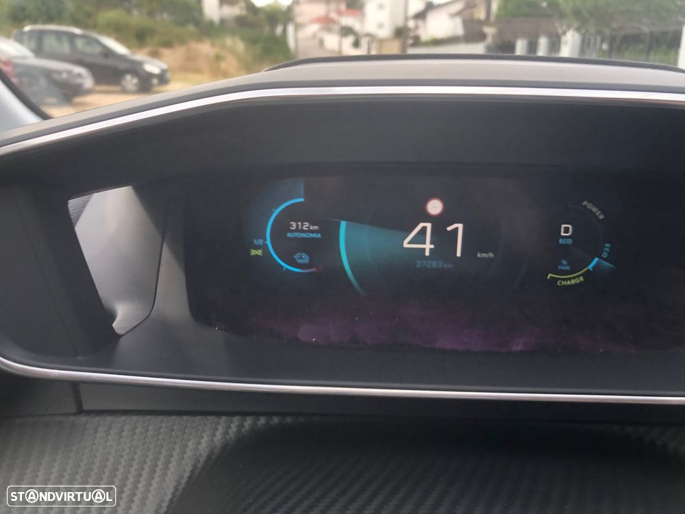 Peugeot 208 Elektromotor 136 Business - 6