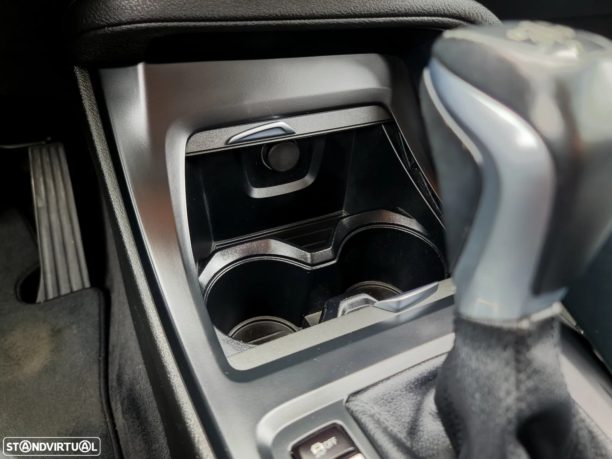 BMW X1 25 e xDrive Corporate Edition - 37