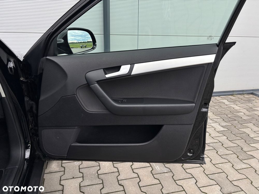 Audi A3 Sportback 1.4 TFSI Ambiente - 27