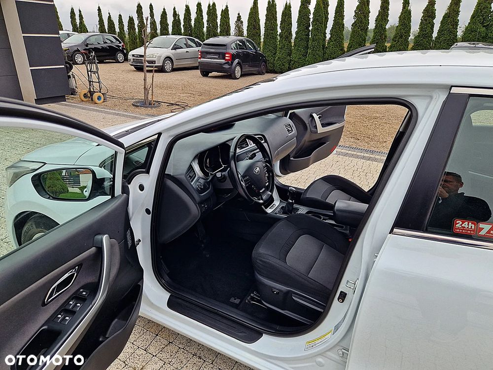 Kia Ceed 1.6 Crdi M Euro2012 - 17