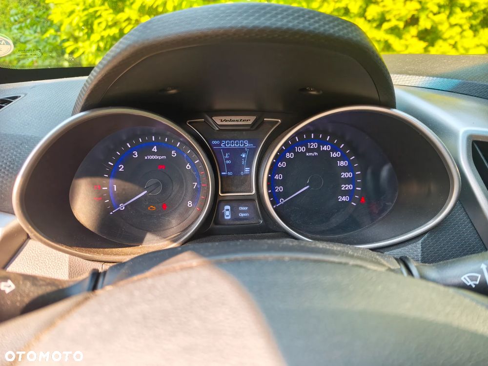Hyundai Veloster 1.6 blue Premium - 1