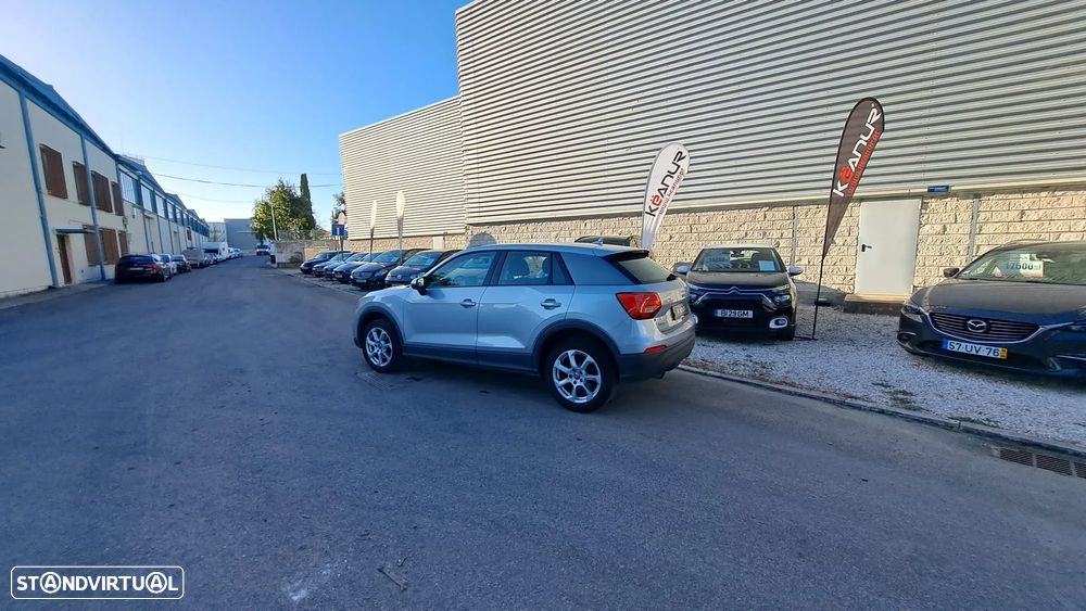 Audi Q2 1.6 TDI Design - 19
