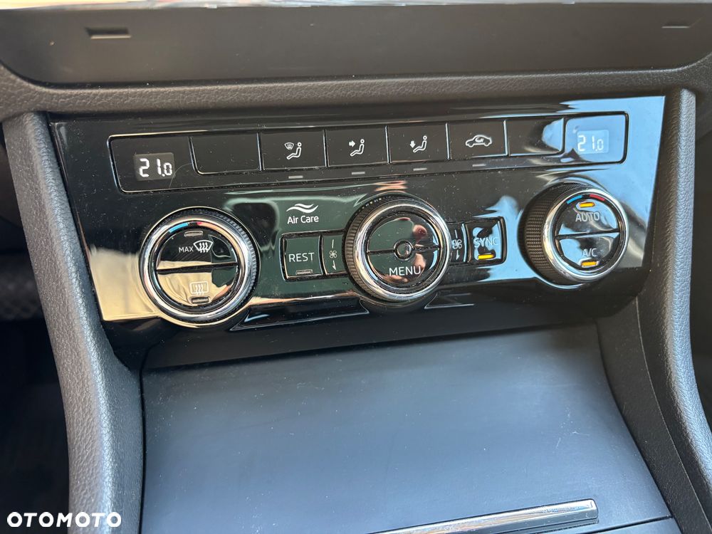 Skoda Superb - 32