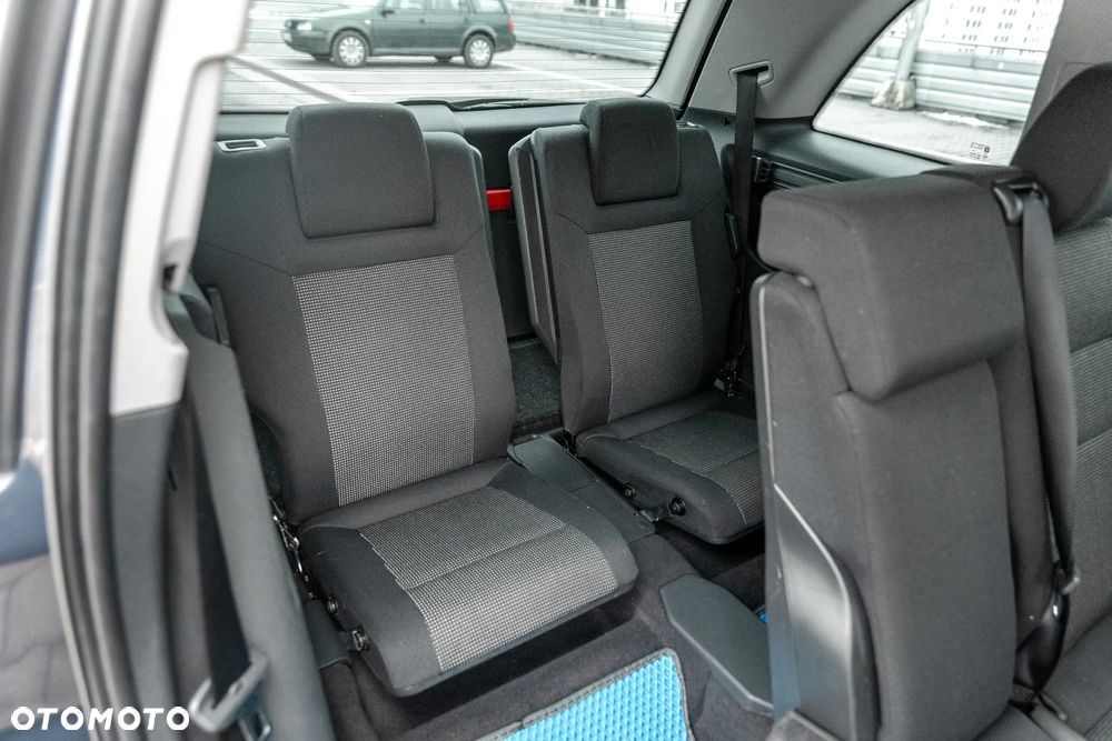 Opel Zafira 1.9 CDTI Cosmo - 17