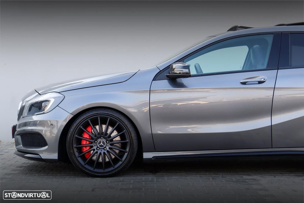 Mercedes-Benz A 45 AMG 4-Matic - 8