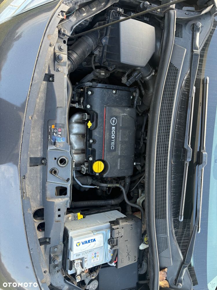 Opel Meriva - 9