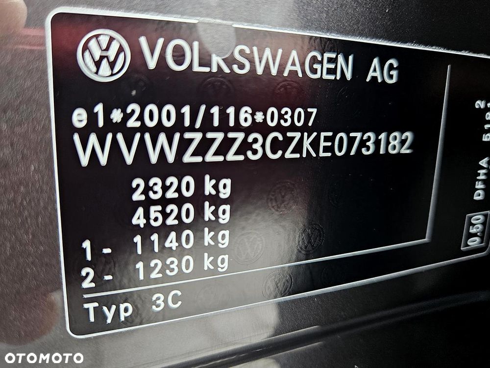 Volkswagen Passat Alltrack 2.0 TDI SCR DSG 4Motion - 32