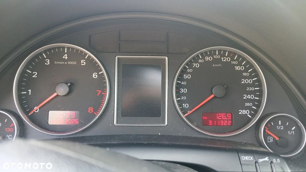Audi A4 Avant 1.8T - 12