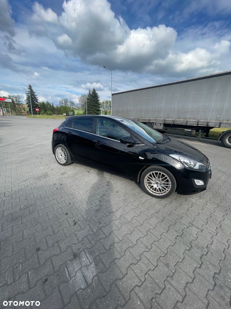 Hyundai i30 1.6 CRDI DCT Premium - 2
