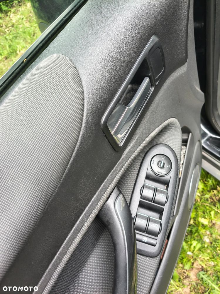 Ford Kuga 2.0 TDCi 4WD Titanium - 10
