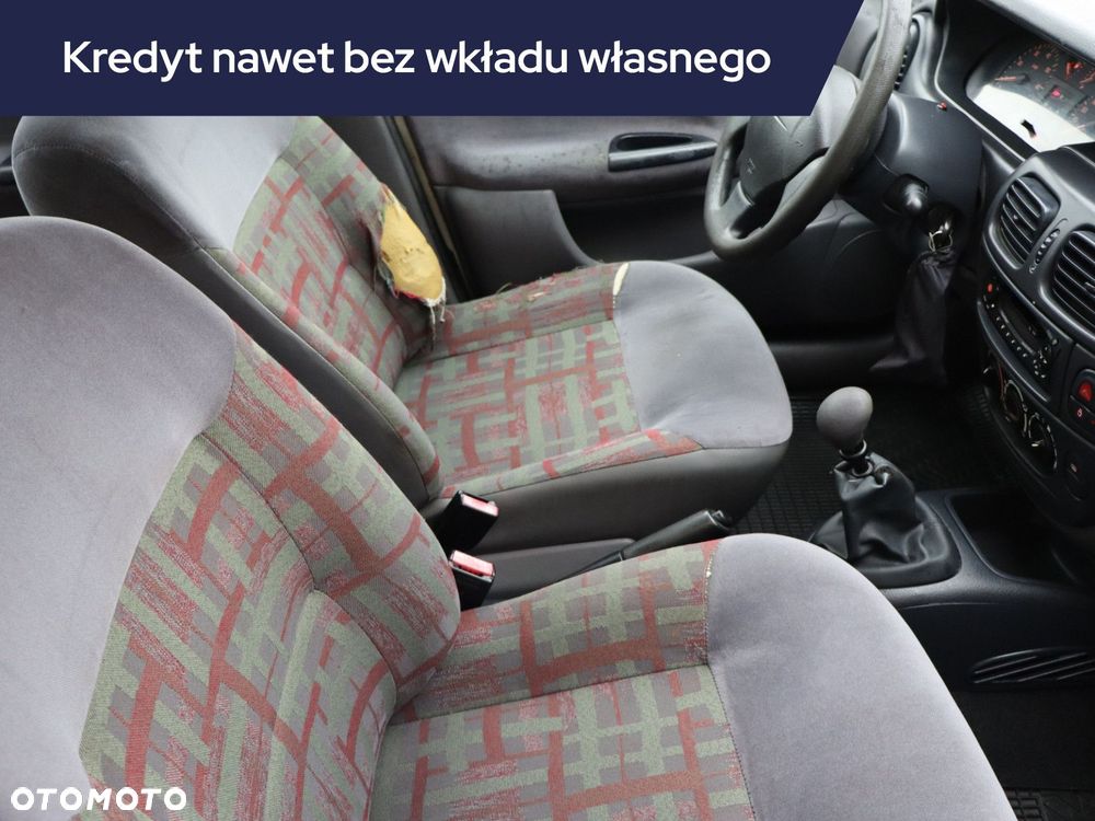 Renault Megane - 11