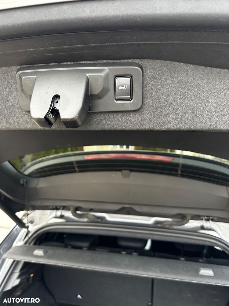 Renault Austral E-Tech Full Hybrid 200 Iconic - 19