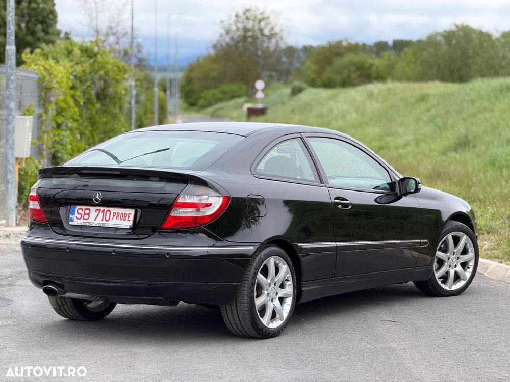 Mercedes-Benz C - 3