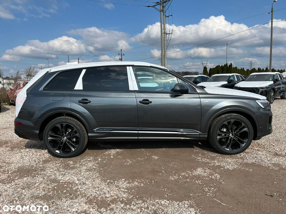 Audi Q7 - 7