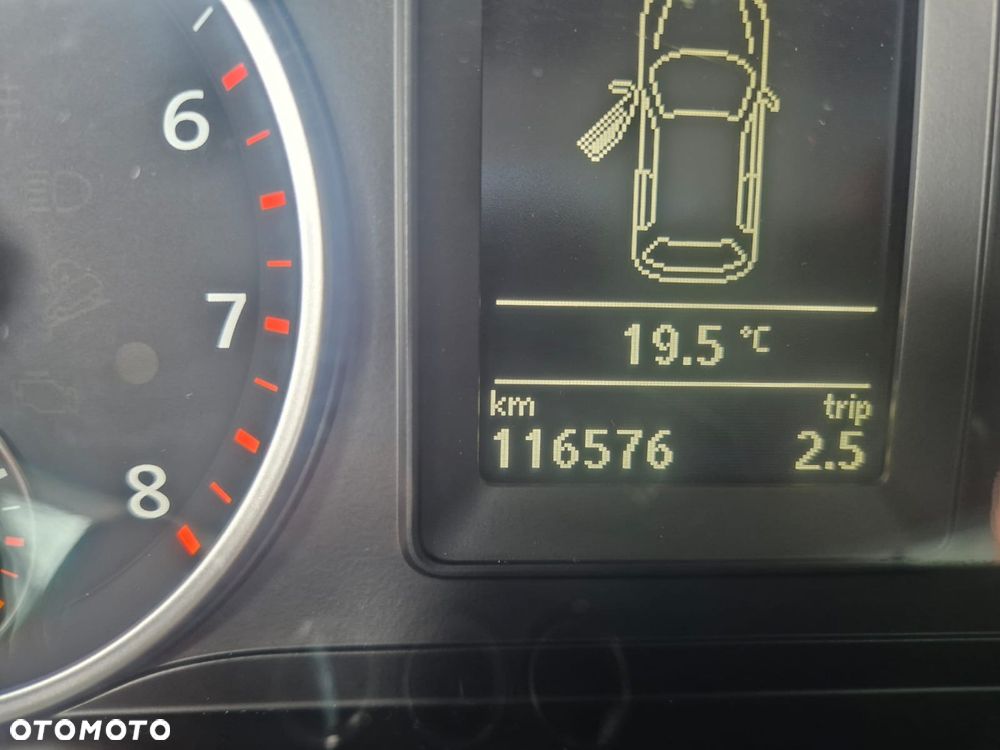 Volkswagen Tiguan - 12
