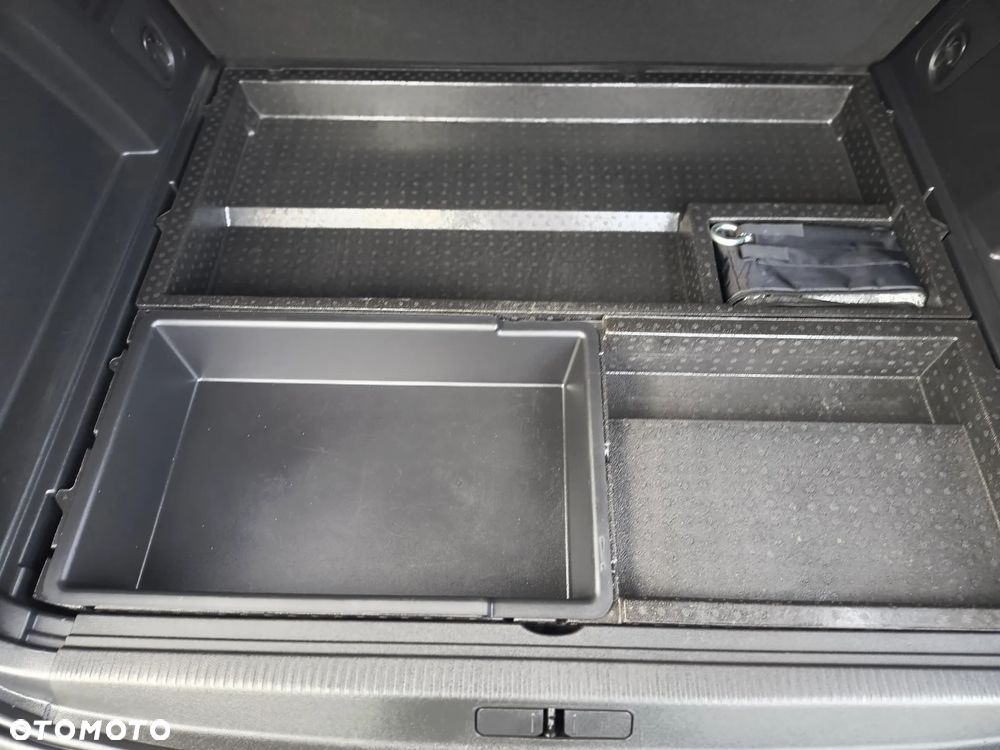 Peugeot 3008 225 e-EAT8 GT Pack - 16