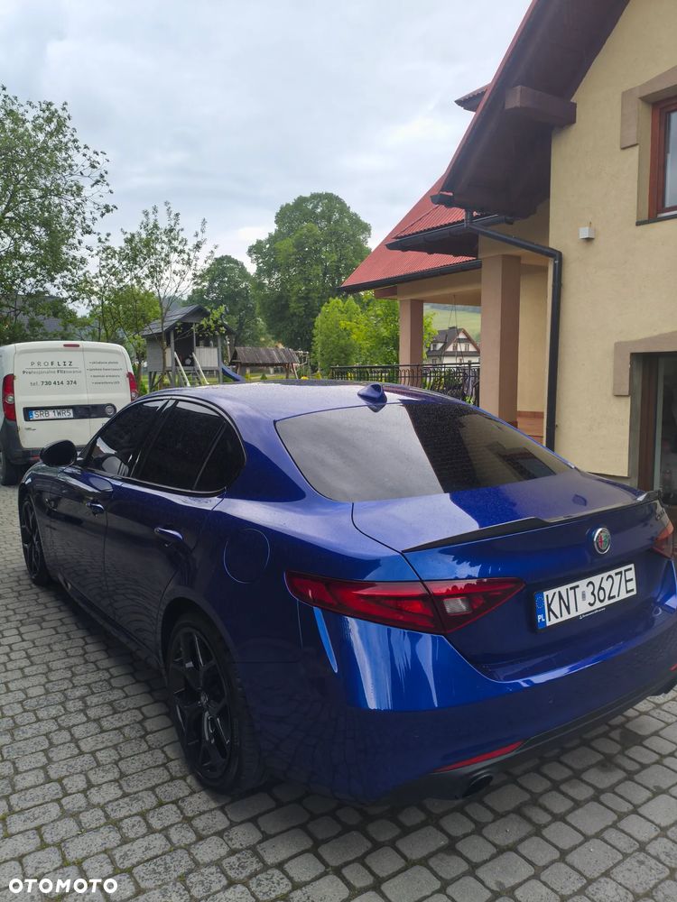 Alfa Romeo Giulia 2.0 Turbo Veloce - 3