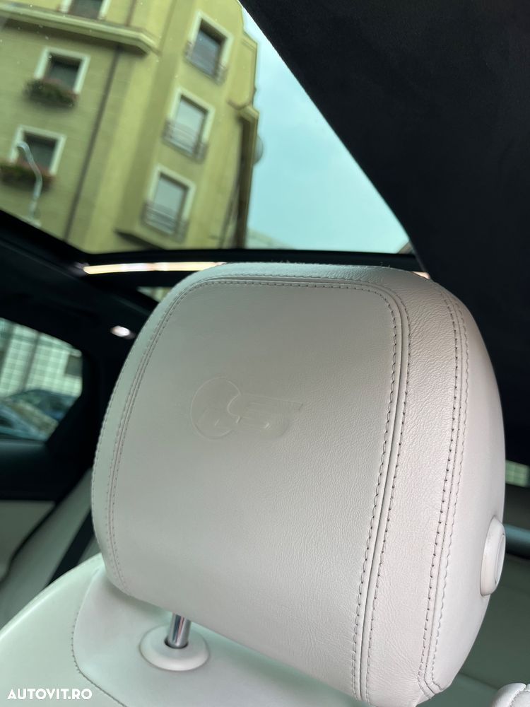 Jaguar F-Pace 30d AWD R-Sport - 31